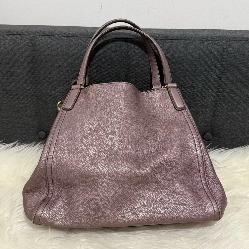 Gucci Dusty Mauve Leather Shoulder Bag with Tassel